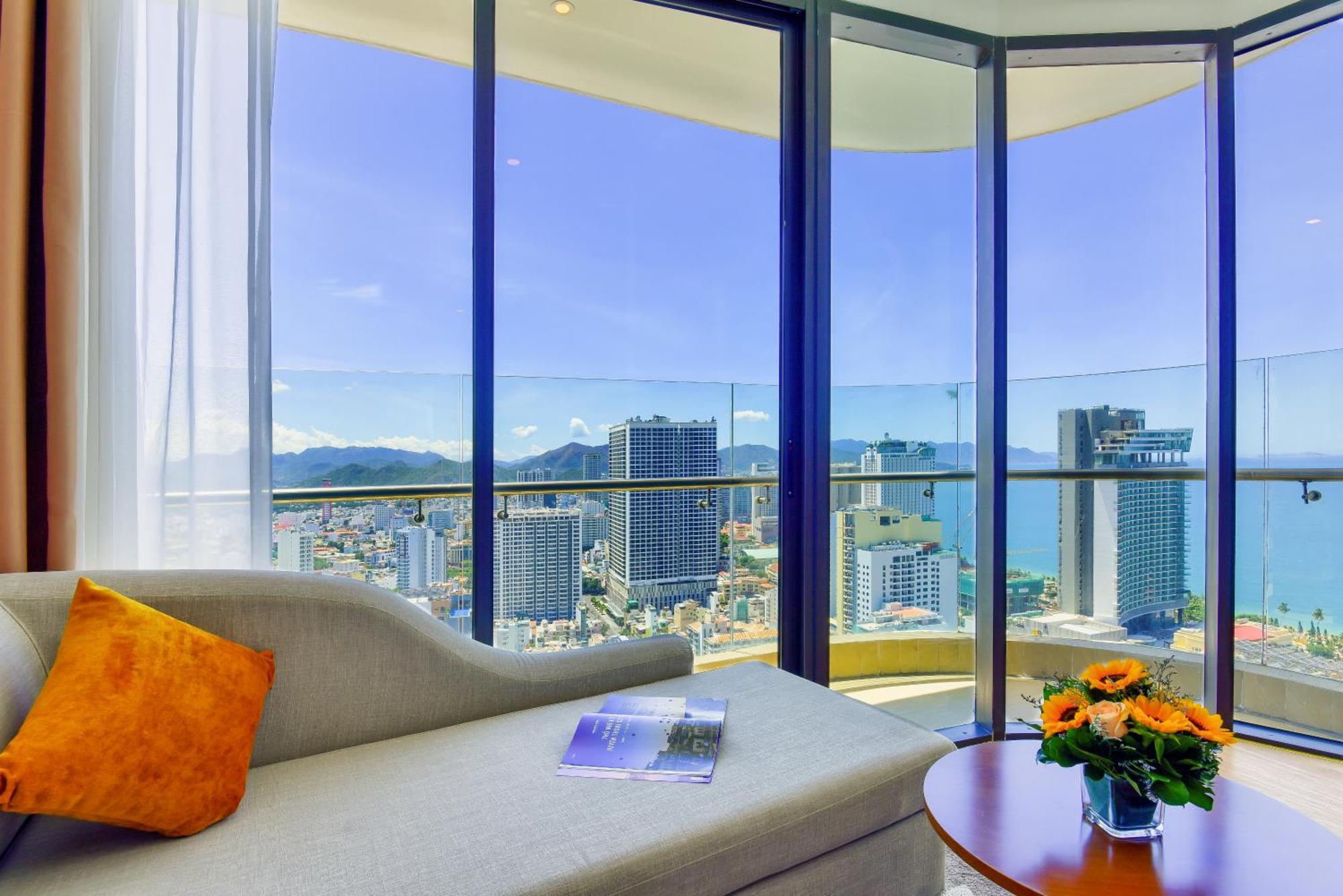 Regalia Gold Hotel Nha Trang Exterior photo